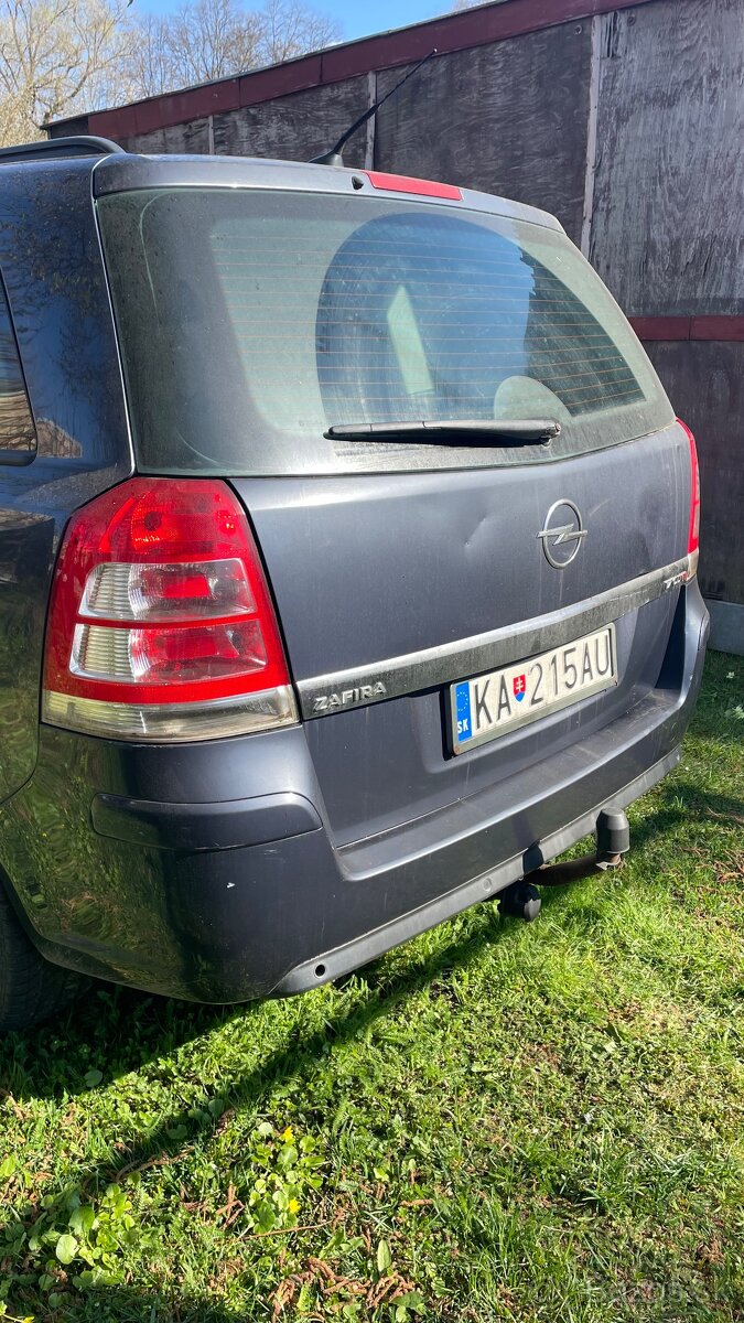 Opel Zafira 1.7 CDTI 2009 - 2