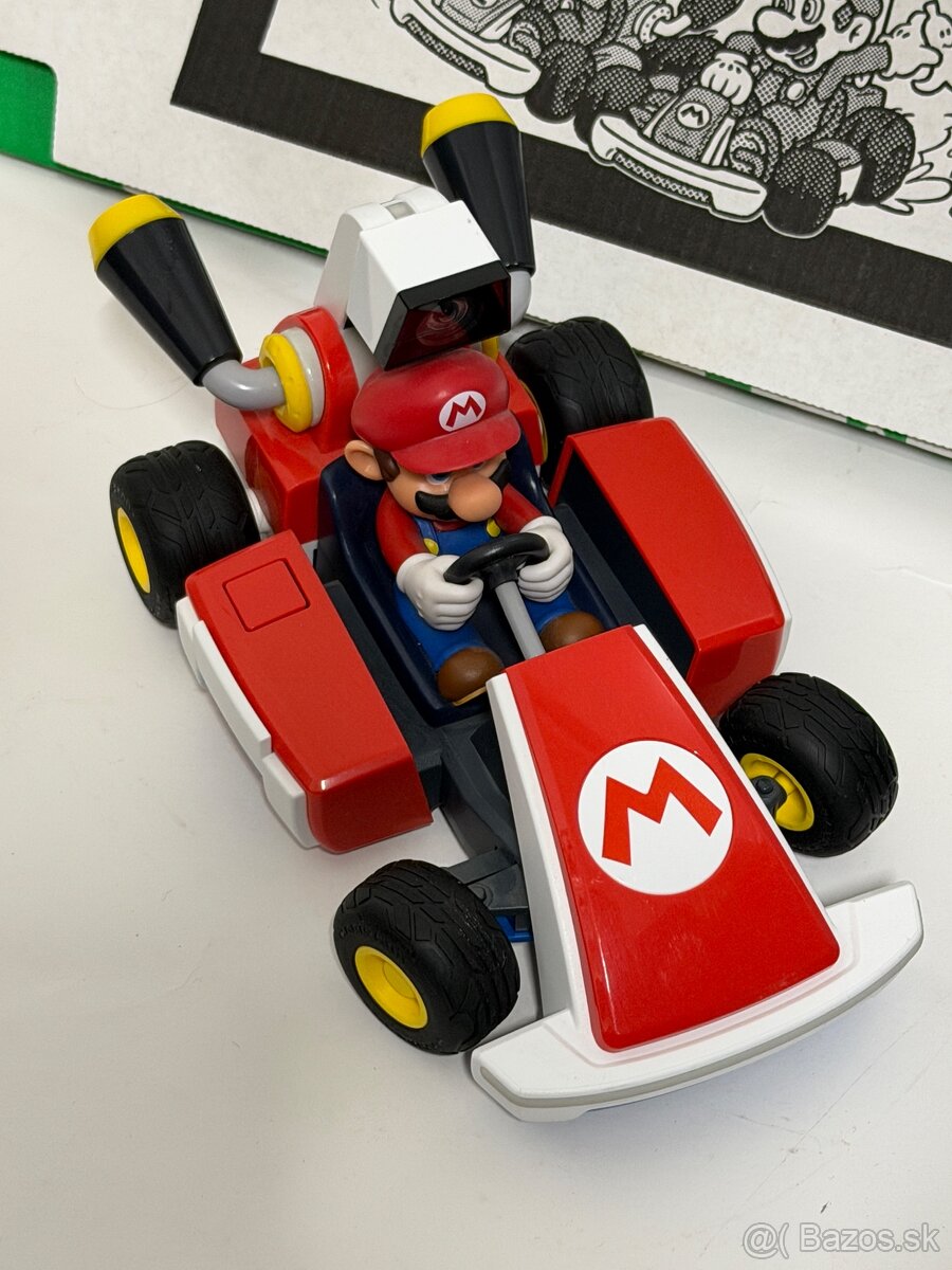 Super Mario home circuit - pre nintendo switch - 2