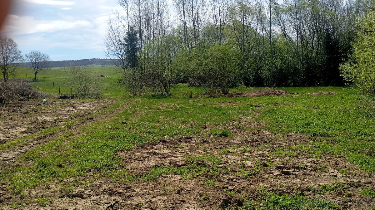 Pozemok Liesek - 2