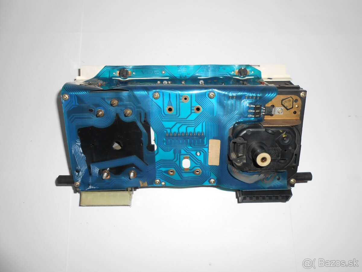 Budiky VW Golf II - 2