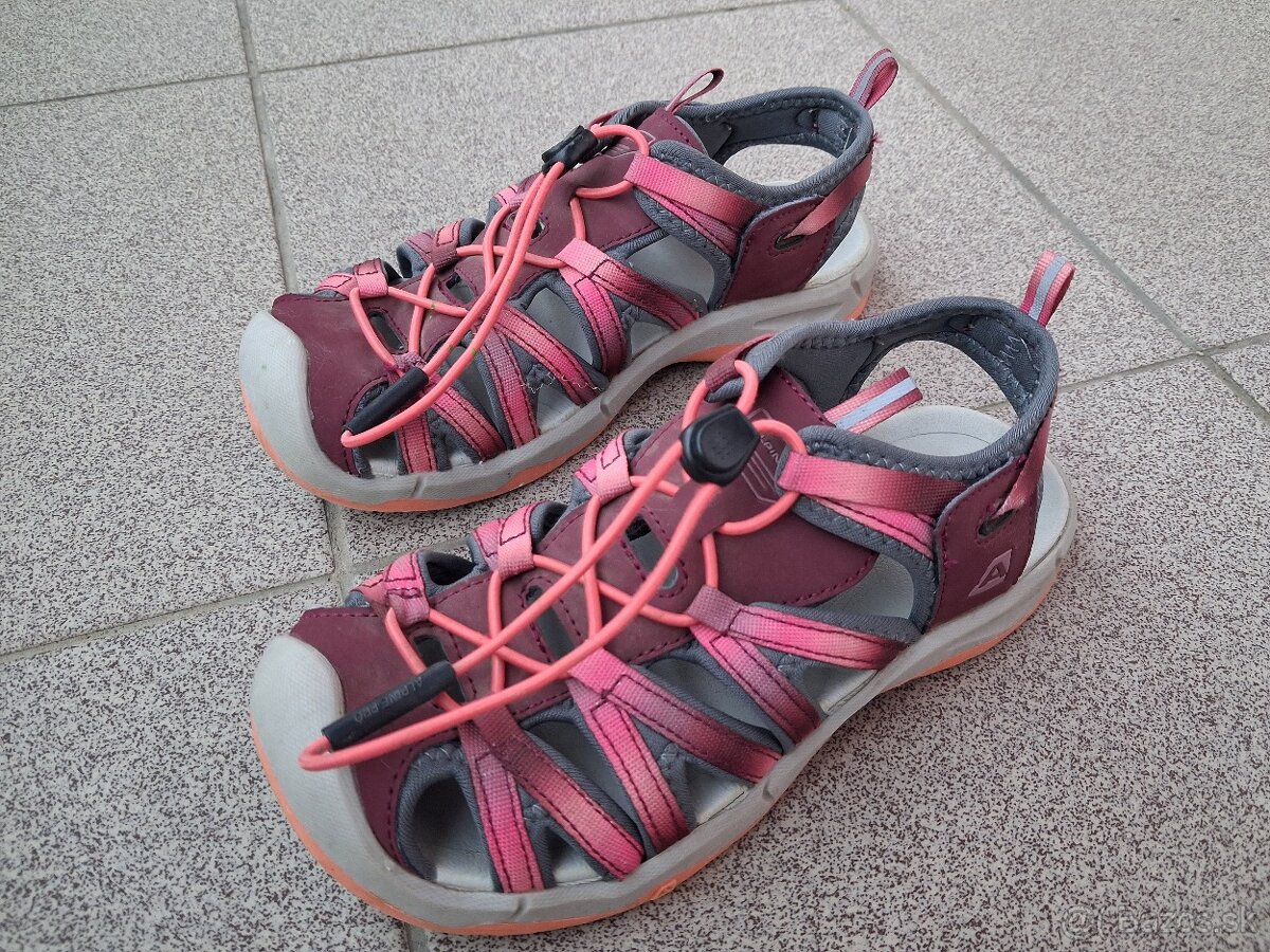 ALPINE PRO Sandalky č.33 - 2