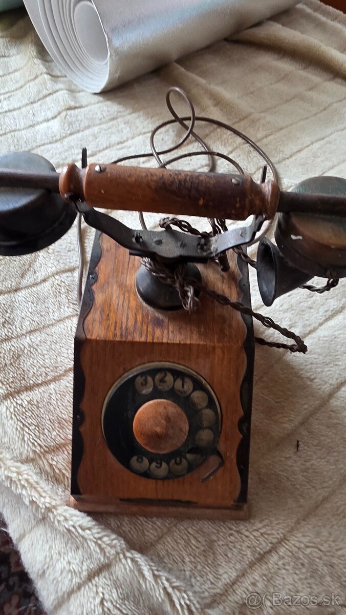 Retro telefon - 2