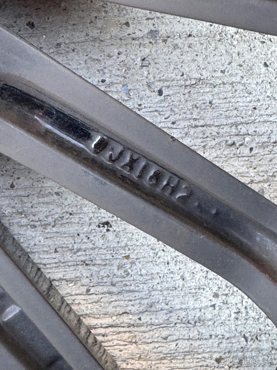 Keskin 235/40 R18 - 2