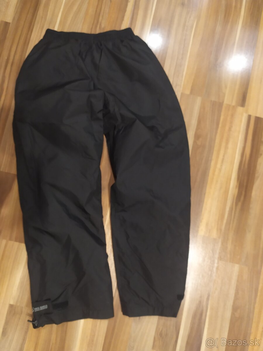 Športové šuštiakové nohavice veľ.122-128 - 2