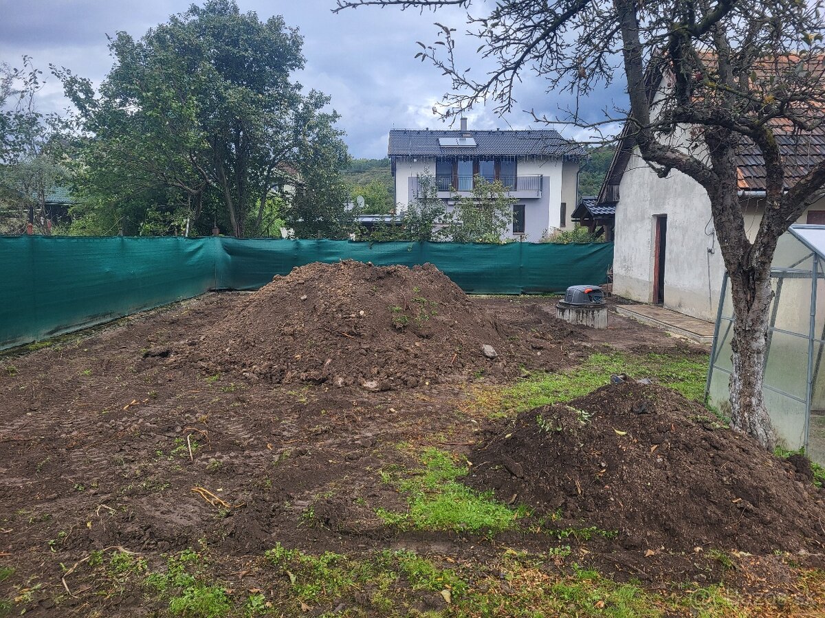 Tieniaca sieť na plot - 2