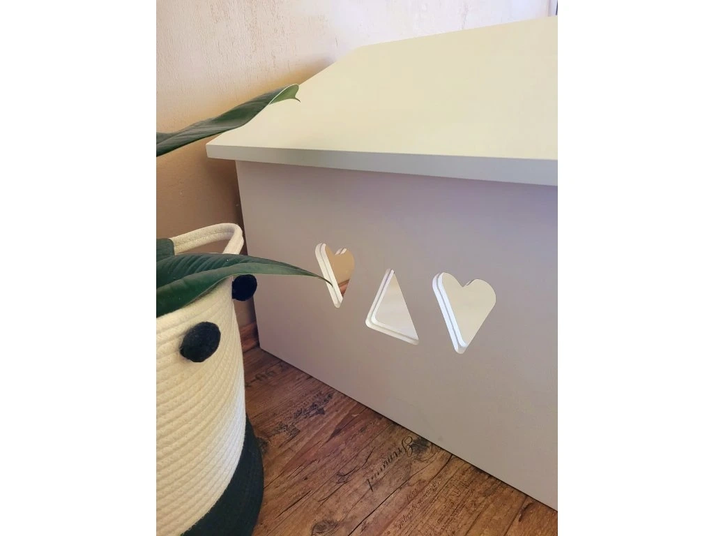 Búda pre psíka do bytu - 2