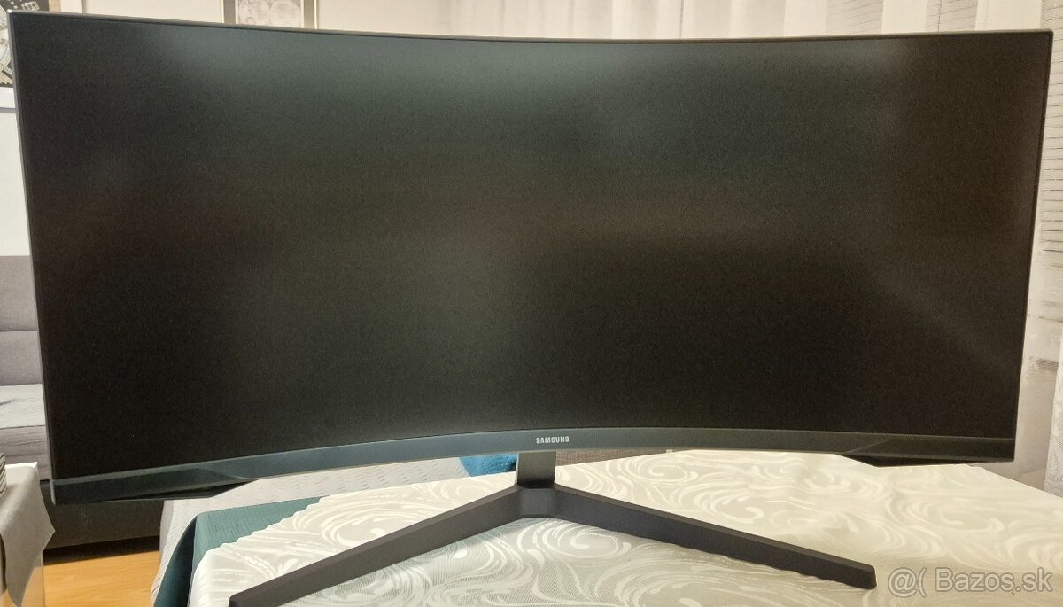 Predám herný monitor Samsung odyssey G55T 34" v záruke - 2