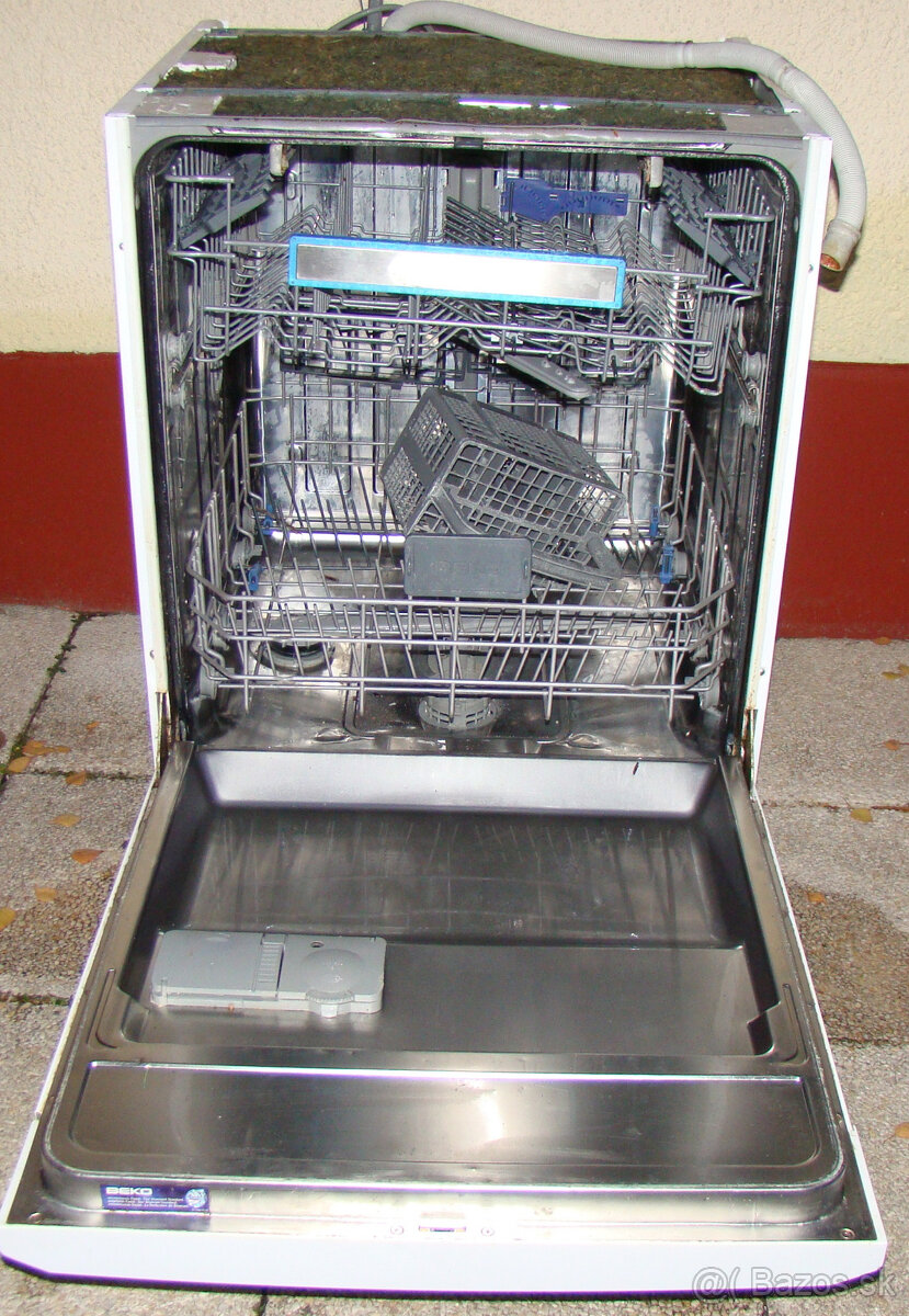 Umývačka riadu BEKO A++ 13 sád - 2