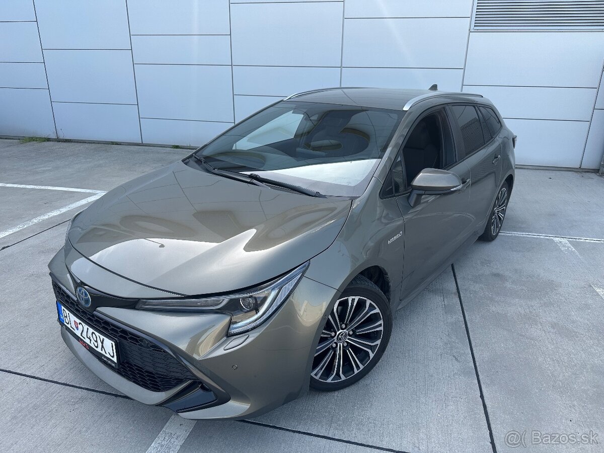 TOYOTA COROLLA COMBI 1.8 HYBRID - 2