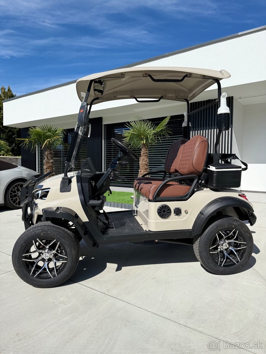 Golfové autíčko - 2