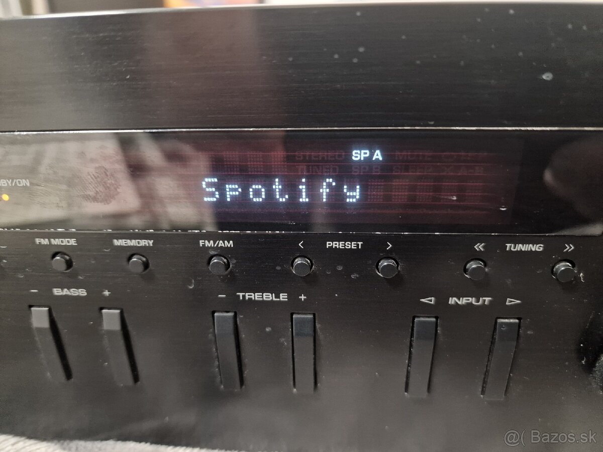 Sietovy receiver, zosilnovac Yamaha R-N301 - 2