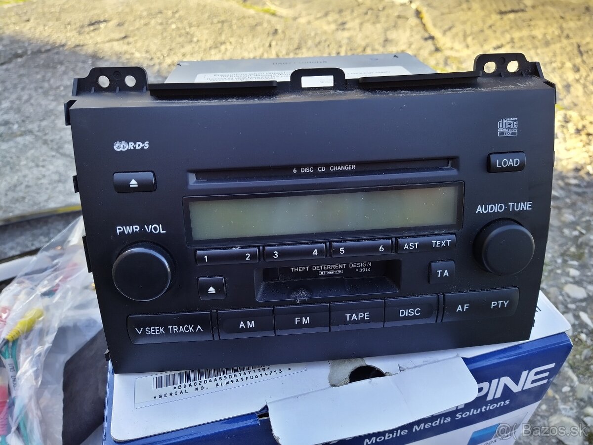 Toyota Land Cruiser 120 - 2