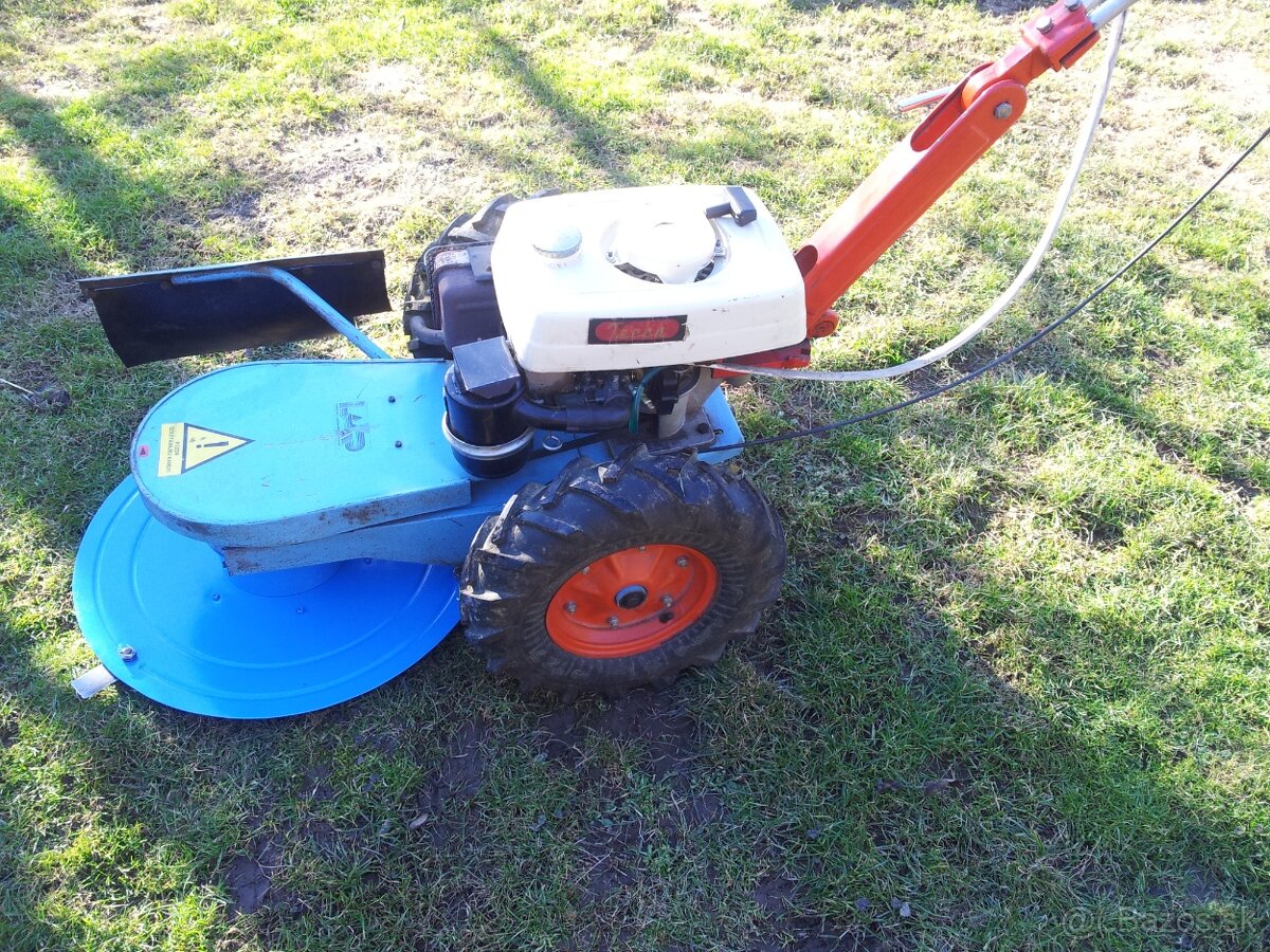 Bubnová kosačka Vari Lakr - 2