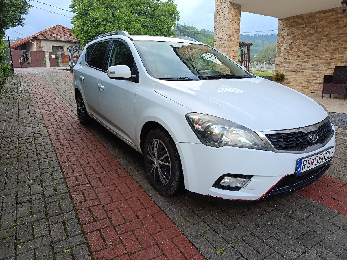 Kia Ceed 1.6crdi 85 kw - 2
