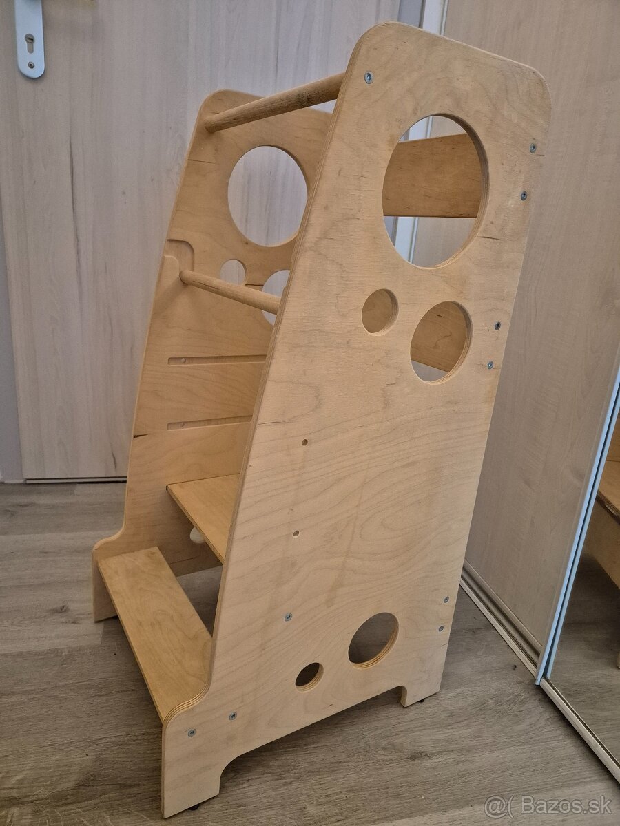 Rastúca veža - 2