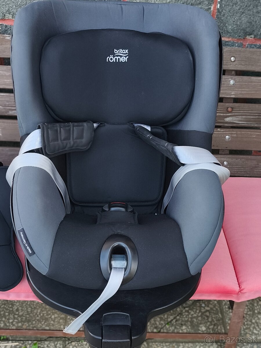 Autosedačka Britax römer - 2