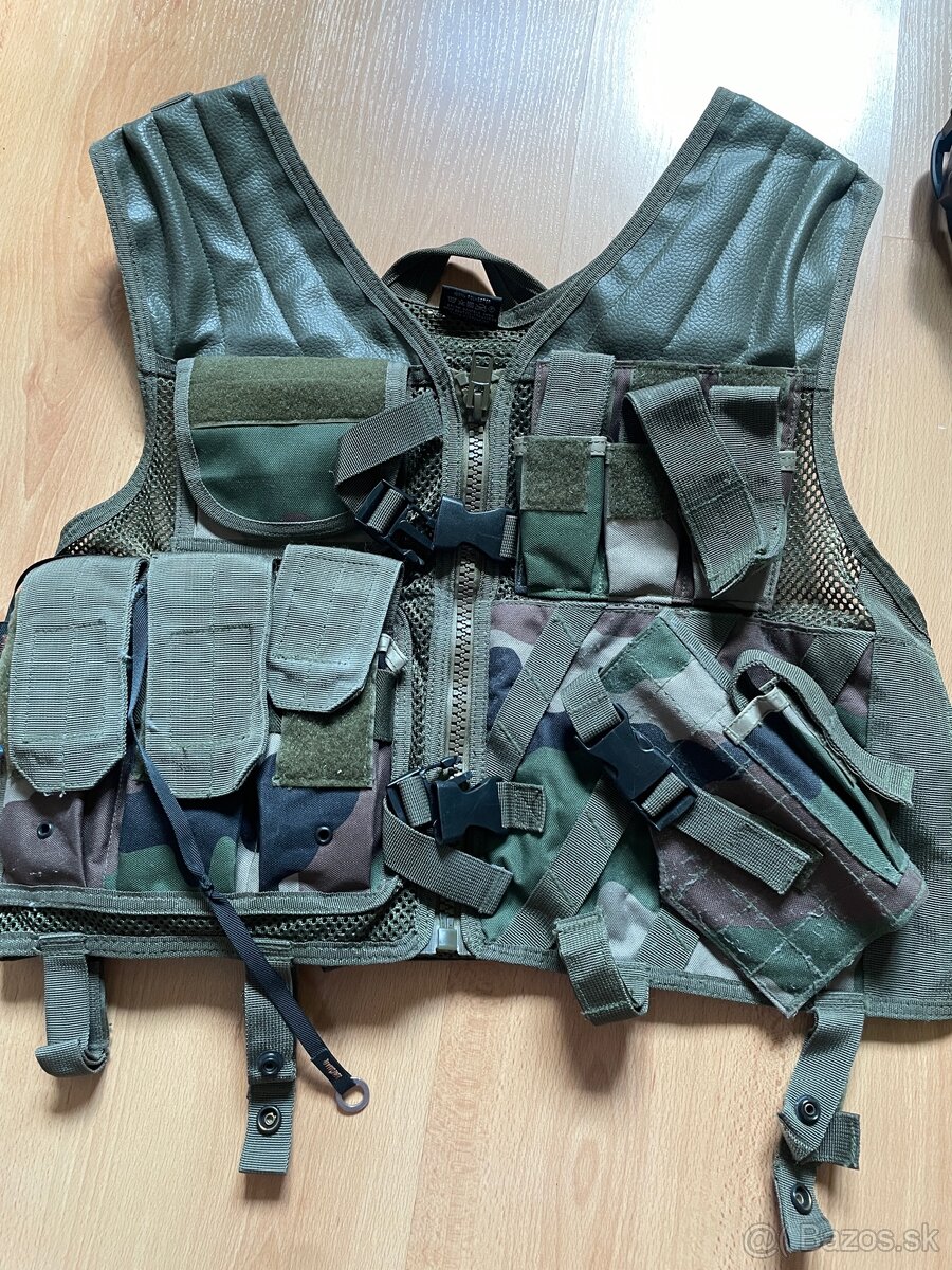 Complet airsoft vybavenie - 2