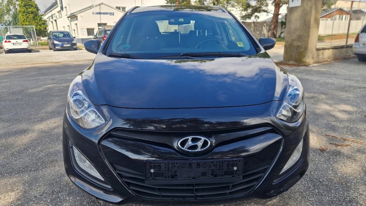 HYUNDAI I30 COMBI 1.6 CRDI - 2