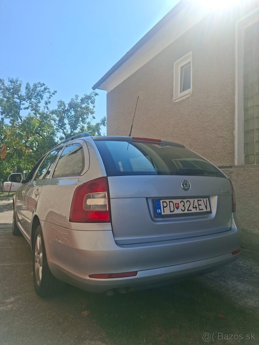 OCTAVIA COMBI 1.9 TDI BXE BEZ DPF - 2