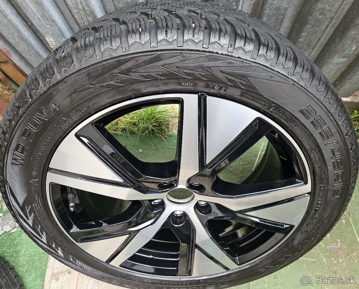 Atraktívna, originálna zimná sada VOLVO - 5x108 r19 /5ks/ - 2
