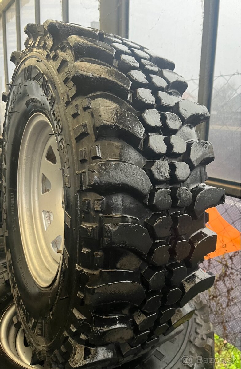 OFF Road Sada Pneu+Disky 31x10,50 R15 5x114,3 Jeep - 2
