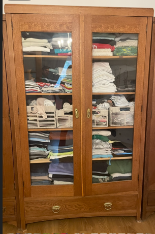 umelecká skriňa - 2