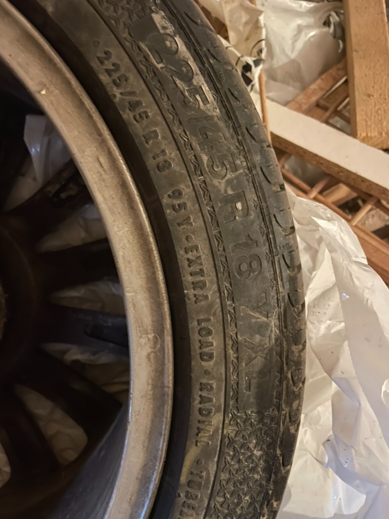 ALU disky Opel Insignia R18 + letné pneu 225/50 R18 (5 mm) - 2