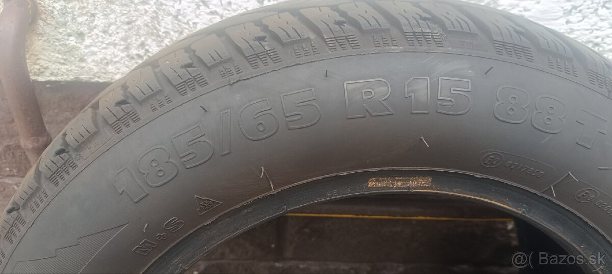 Predám zimné pneumatiky 185/65 R15 - 2