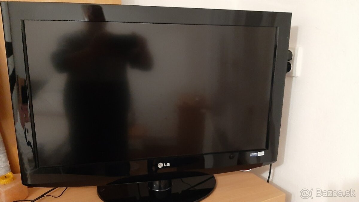 LCD televízor LG - 2