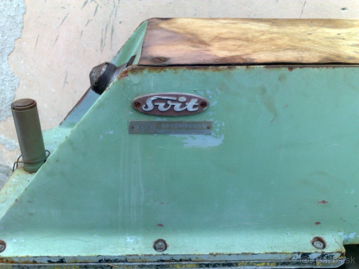 Predám - 2