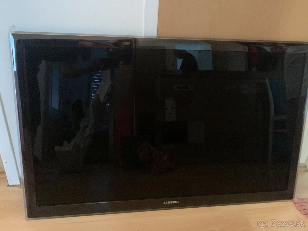 TV Samsung 46 inch / 116 cm - 2