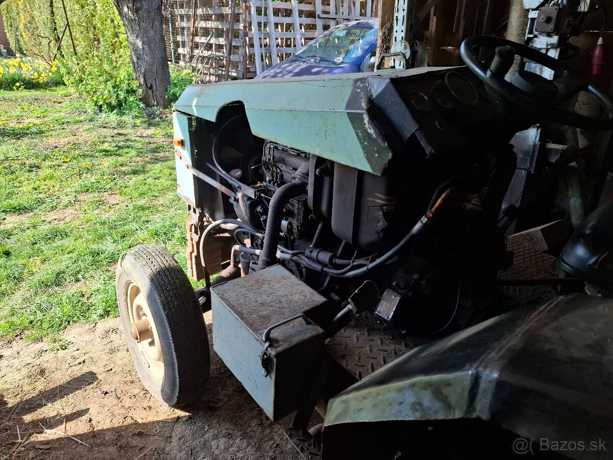 Predám traktor domácej výroby - 2