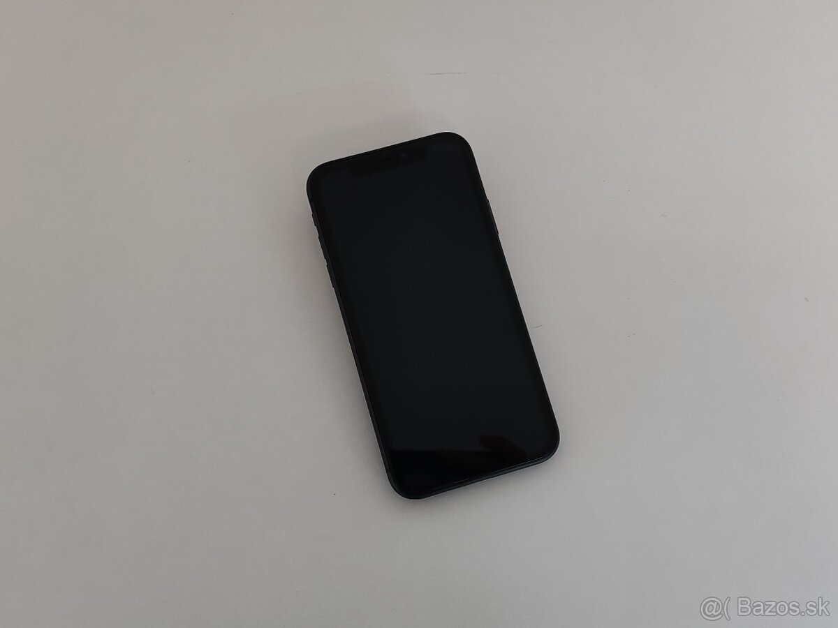 Apple iPhone SE 64GB 2020 Biely - 2