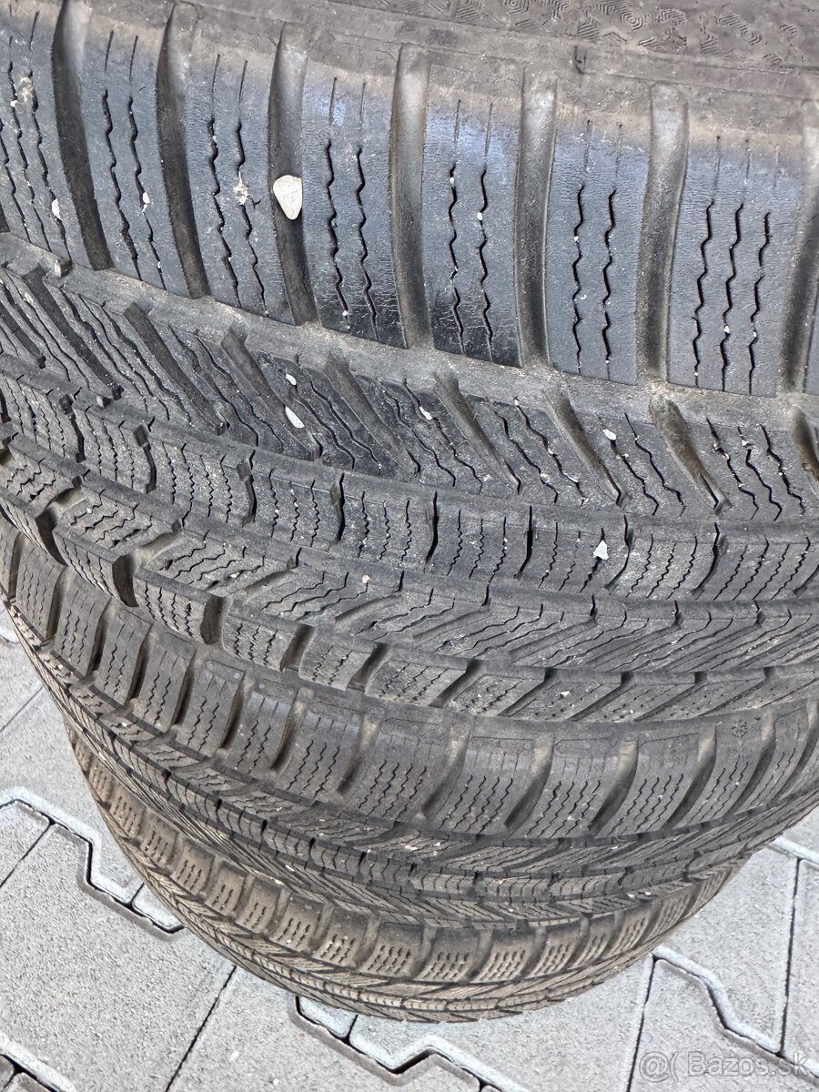 225/45 R18 95V zimné Continental - 2