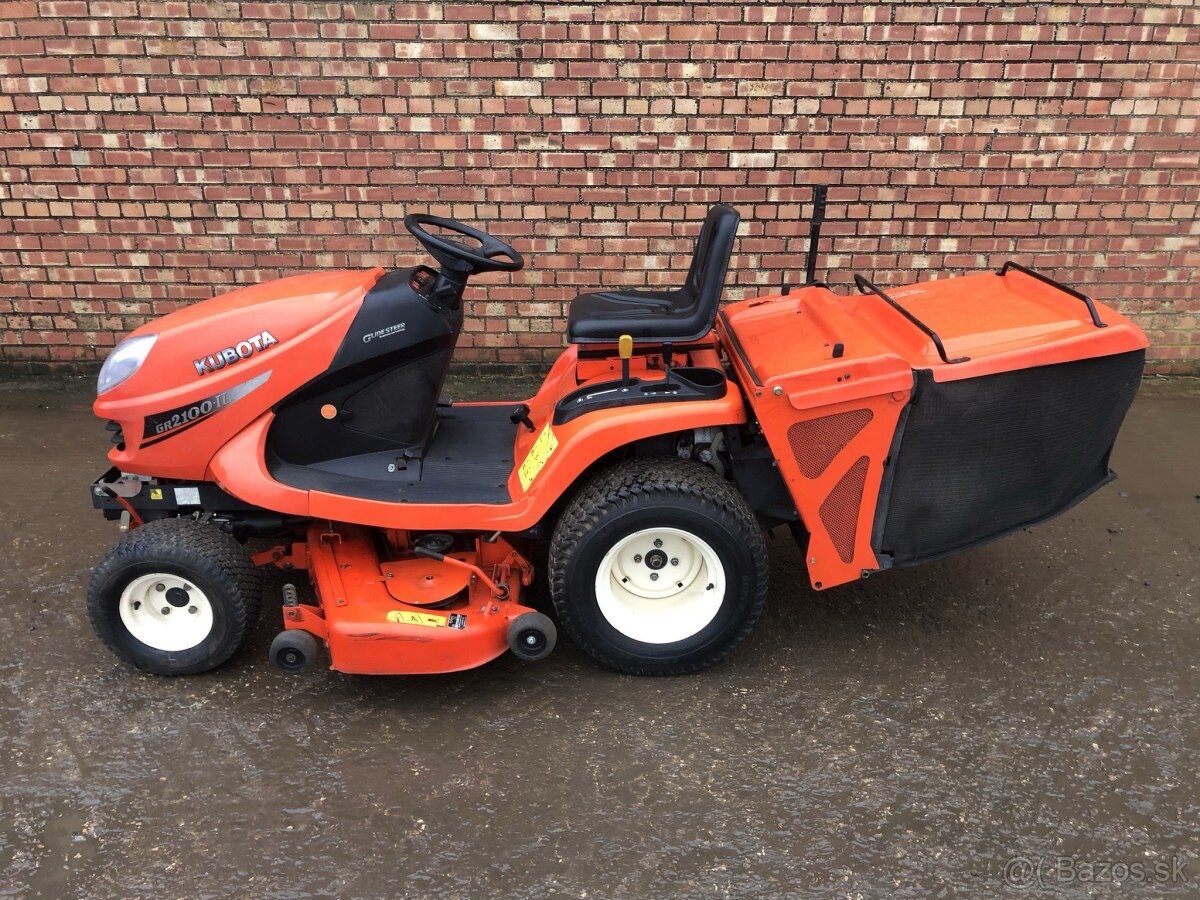Kubota GR2100 - 2