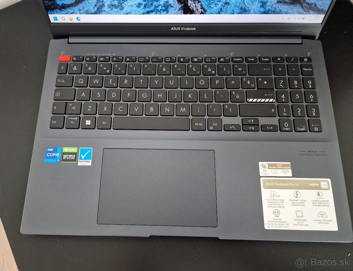 Herny 16" Asus vivobook pro 16 - 2