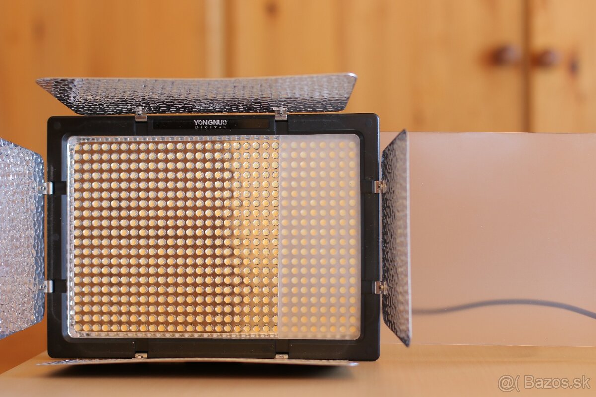 YONGNUO YN-600 L - II - 2