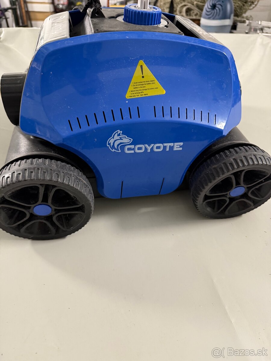 Predame bazenovy vysavac - 2