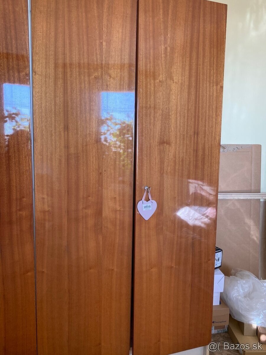 Šatníkové skrine - 2