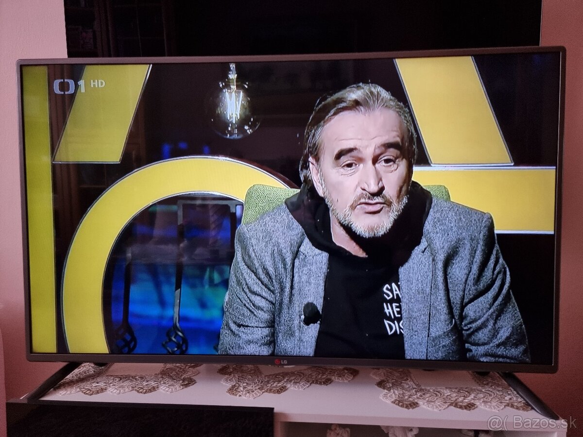 Predám LED TV LG 42LB550V Full HD - 2