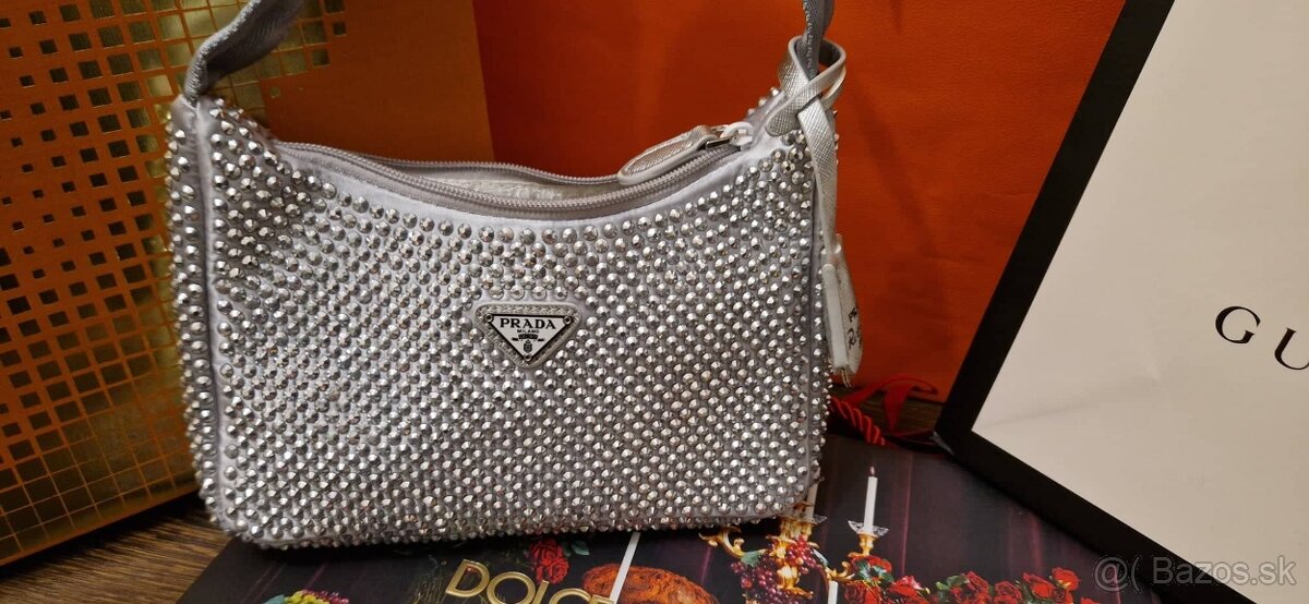 Nova luxusná kabelka Prada reedition crystal silver - 2