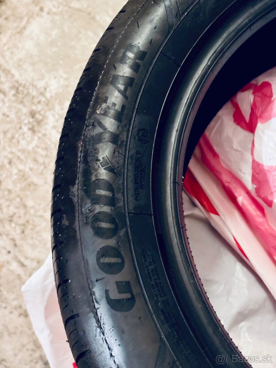 Goodyear Efficientgrip performance 2 176/65 r17 - 2