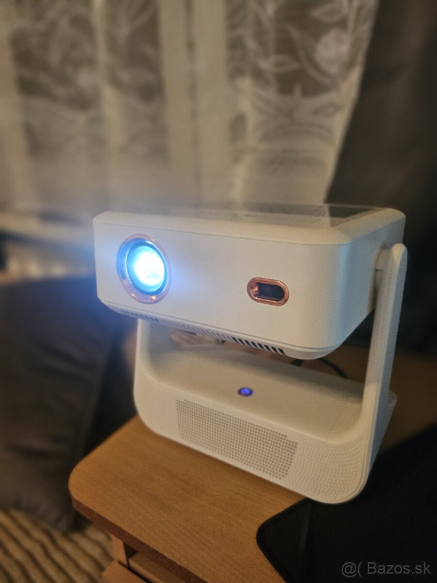 Projektor Dongying - 2