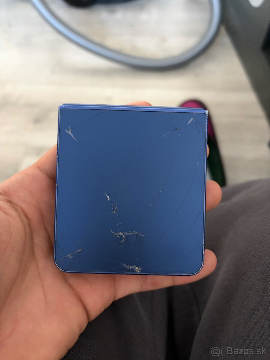 Samsung galaxy Zflip 7 - 2