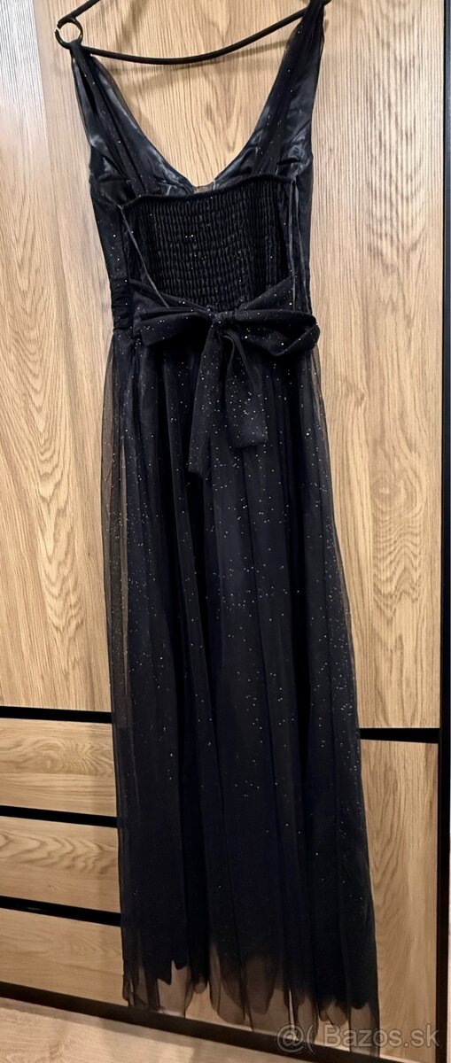 Predám elegantné čierne šaty, - 2