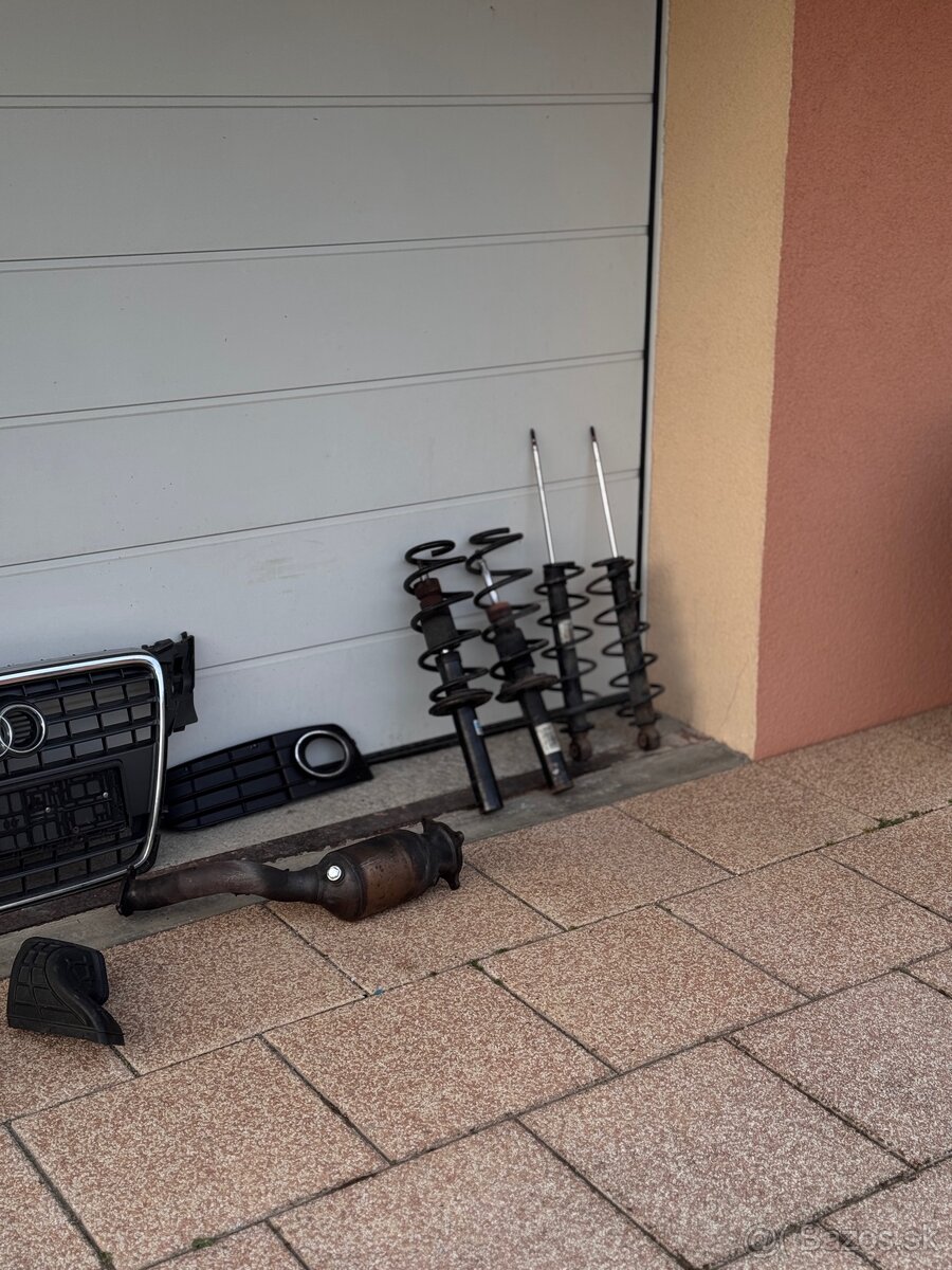 Audi A4 B8 náhradné diely - 2