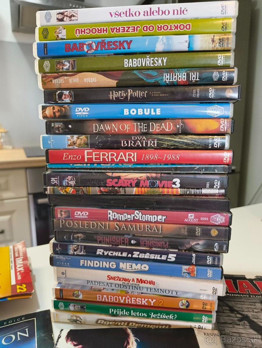 DVD filmy 140ks. - 2