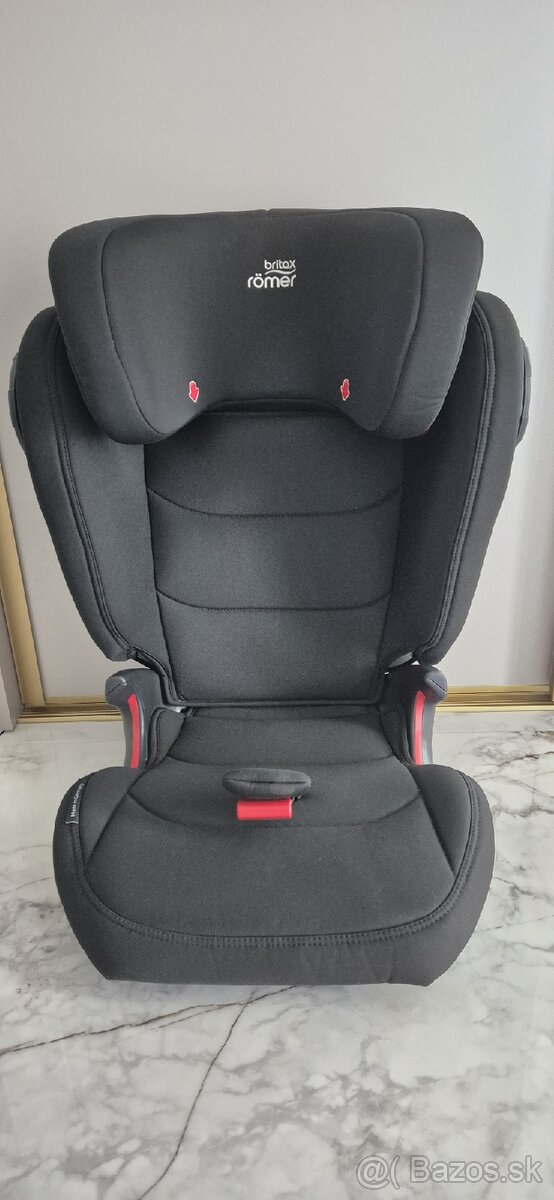 BRITAX RÖMER KIDFIX III M - 2