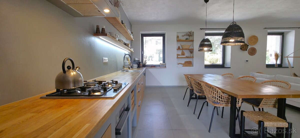 PNORF – dokonalé miesto pre Airbnb: vila s bazénom pod lesom - 2