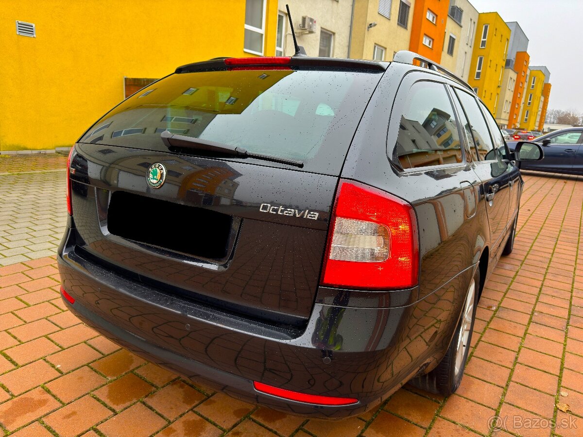 Škoda Octavia 2013 2.0 TDI 103kW Navigace, Výhřev, Senzory - 2